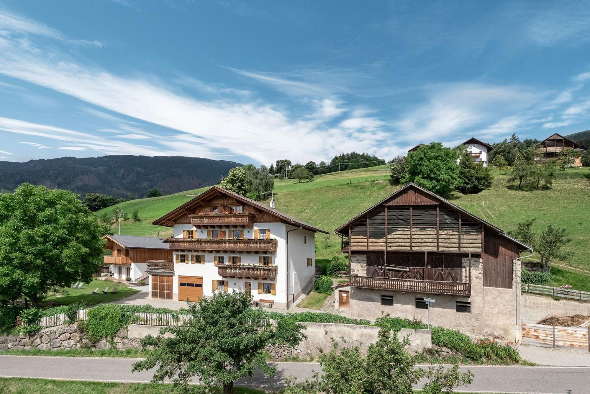 Hauserhof Chalet In Villanders - Moderne Wohnungen Mit 2 Badezimmer Und 2 Schlafzimmer Exterior foto